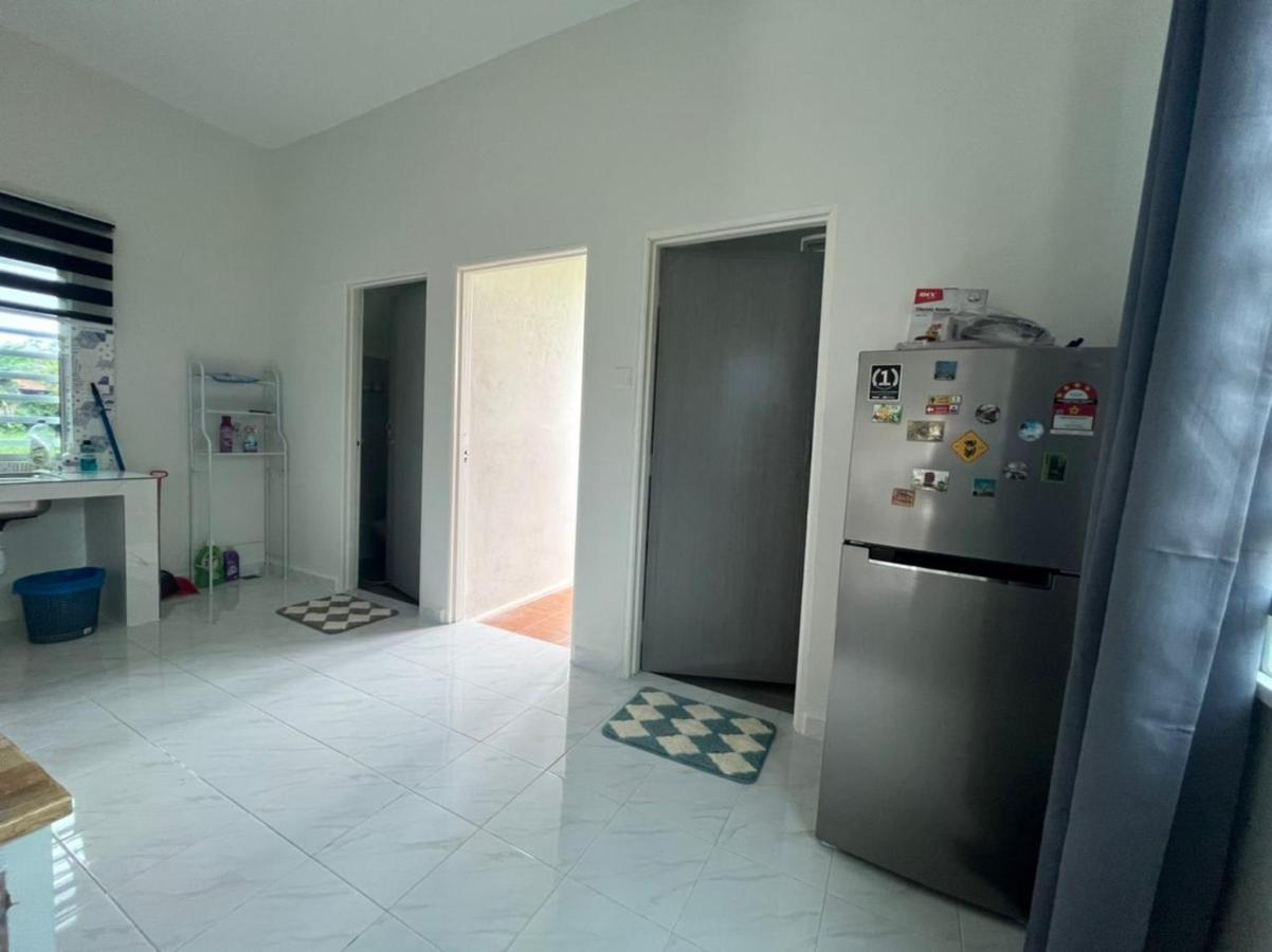 Inap Desa Homestay Batu Buruk Куала-Тренгану Экстерьер фото